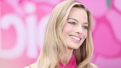 Barbie Margot Robbie'den ayak itirafı! "Hoşuma gidiyor"