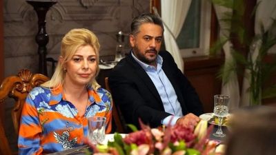 Emre Altuğ, Gözde Kansu ile fotoğraf paylaştı