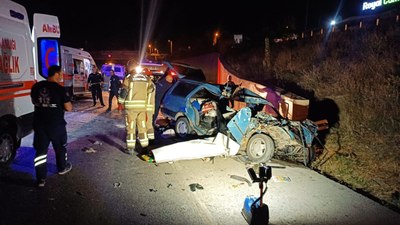 Ankara’da iki aracın çarpışması sonucu 2 kişi öldü, 6 kişi yaralandı