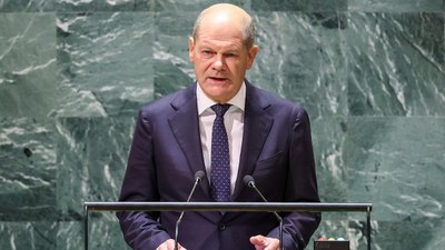 Almanya Başbakanı Scholz: Putin, savaşı bir emirle sonlandırabilir