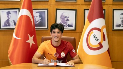Galatasaray, Gökdeniz Gürpüz'ü kadrosuna kattı