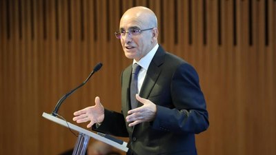 Mehmet Şimşek'ten Merkez Bankası'nın faiz adımına yorum