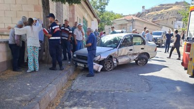 Nevşehir'de kontrolü kaybolan minibüs önce araçlara sonra yayalara çarptı: 1 ölü