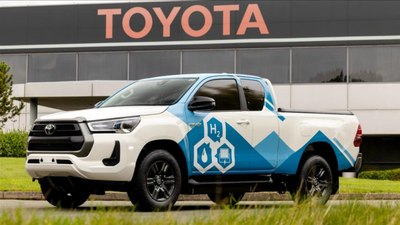 Toyota, hidrojenle çalışan Hilux modelini tanıttı