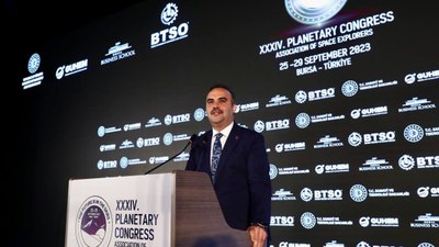 Mehmet Fatih Kacır: Yakında uzay topluluğuna biz de katılacağız