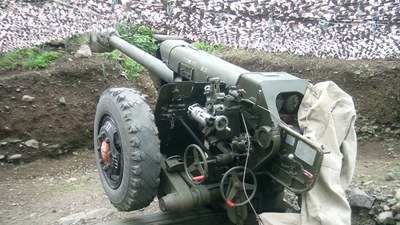 Karabağ'dan çıkan Ermeniler'in terk ettiği silah ve mühimmat