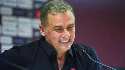 Stefan Kuntz'tan büyük sürpriz! Kadın futbol takımı çalıştıracak