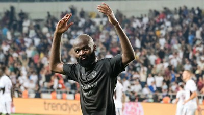 Lamkel Ze'den Volkan Demirel'e övgü: O Türk futbolunun Zidane'ı