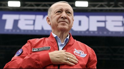 Cumhurbaşkanı Erdoğan'a TEKNOFEST İzmir'de tezahürat: İşte ordu işte komutan