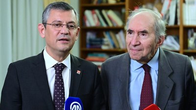 CHP Genel Başkan adayı Özgür Özel'den Altan Öymen'e ziyaret