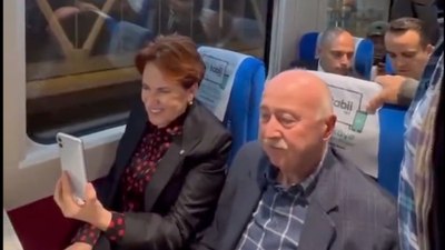 Meral Akşener, Eskişehir programına yüksek hızlı trenle gitti