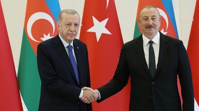 Azerbaycan Cumhurbaşkanı İlham Aliyev'den Cumhurbaşkanı Erdoğan'a tebrik