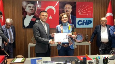 Canan Kaftancıoğlu görevini Özgür Çelik'e devretti