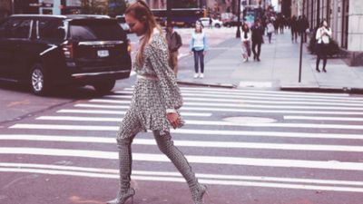 Meryem Uzerli'nin New York pozları olay oldu