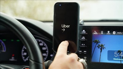 Savcılık karar verdi! Uber ve Lyft, sürücülere 328 milyon dolar ödeyecek