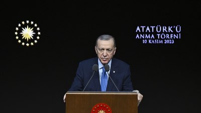 Cumhurbaşkanı Erdoğan: Türkiye 'gardırop Atatürkçülerinden çok çekti