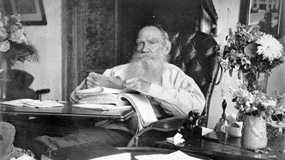 Düşünceleriyle Çar'ın hep öfkesini kazanan Tolstoy'un 124'üncü ölüm yılı