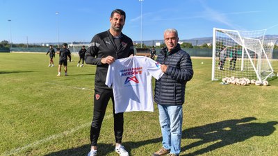 Volkan Demirel, '5. Uluslararası Mersin Maratonu'na kayıt yaptırdı