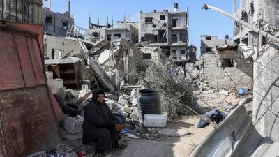 Gazze'ye bomba yağdı! Saldırılarda 50 bin konut yerle bir oldu