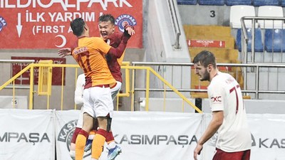 Galatasaray, UEFA Gençlik Ligi'nde Manchester United'ı tek golle yıktı!