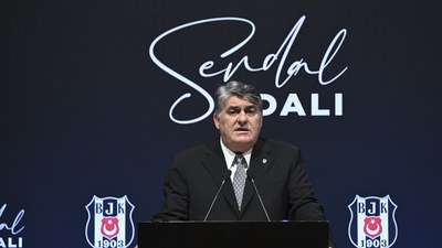 Beşiktaş'ın başkan adayları, yönetim kurulu listelerini açıkladı
