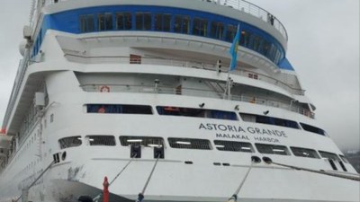 Rus turistleri taşıyan gemi 33. kez Amasra Limanı'nda