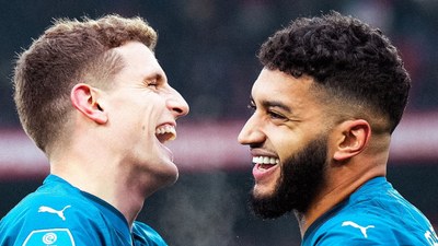 Zirveyi yakından ilgilendiren maçta PSV, Feyenoord'u devirdi