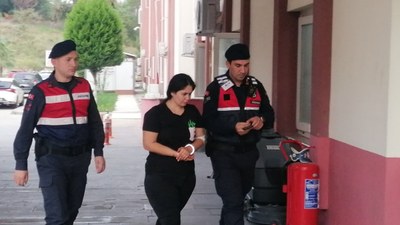 Antalya'da eve geç gelen kocasını bıçaklayan kadın cezaevinde
