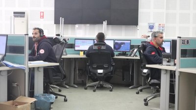 İzmir'de 112'ye gelen çağrılar pes dedirtti! "Bana büyü yapıldı"