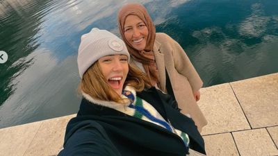 Ünlü voleybolcu Zehra Güneş annesiyle tatile çıktı! Anne-kıza takipçileri yorum yağdırdırdı