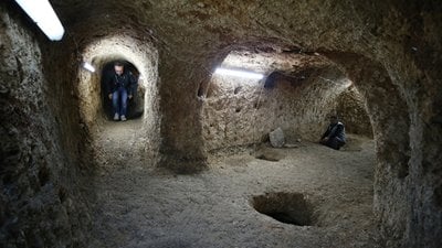 Sarayini'ne tünellerle bağlı yeni bir yer altı şehri bulundu