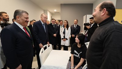 Cumhurbaşkanı Erdoğan'dan tedavi gören çocuklara ziyaret