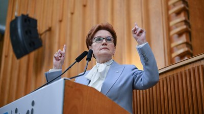 Meral Akşener CHP'ye ateş püskürdü: Kendi imkanlarımızla biz propaganda yaptık