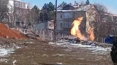 Karabük'ta çalışma yapılan doğalgaz borusu patladı: Yangın çıktı