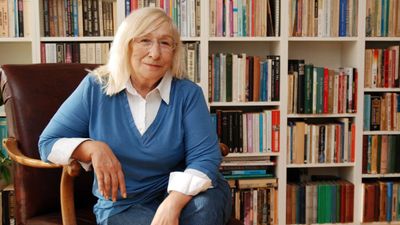 Alev Alatlı kimdir, nereli ve kaç yaşındaydı?