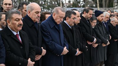 Alev Alatlı son yolculuğuna uğurlandı