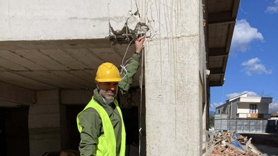 Deprem bölgesi incelendi: Perde duvar, binanın hasar görme riskini 3 kat azaltıyor