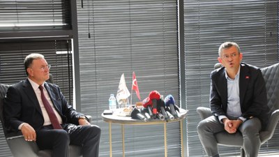 CHP'de Hatay belirsizliği: Lütfü Savaş anketlerde çakıldı