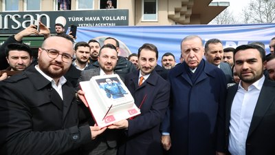 Cumhurbaşkanı Erdoğan'a vatandaşlardan doğum günü sürprizi