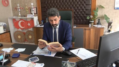 Samsun'da 12 üniversite bitiren okul müdürünün hedefi dünya rekoru