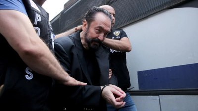 Adnan Oktar'la ilgili yeni gelişme: Van'a sevk edildi