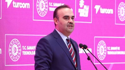 Mehmet Fatih Kacır: Teknolojiyi kim geliştiriyorsa kuralları o koyacak