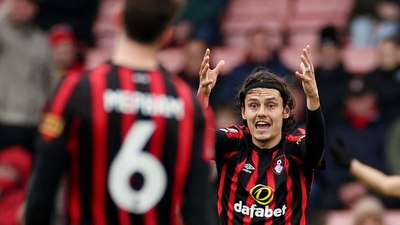 Enes Ünal'dan ilk gol! Bournemouth, 1 puanı son dakikada aldı