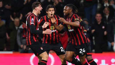 Enes Ünal'ın formasını giydiği Bournemouth, 3-0'dan maçı çevirdi