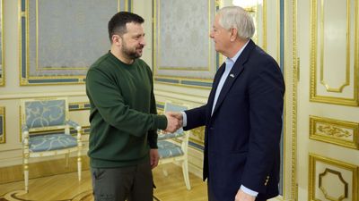 ABD'li Senatör Graham, Zelensky ile görüştü: Genç Ukraynalılar cepheye gitmeli