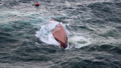 Japonya açıklarındaki tanker kazasında 8 kişi öldü