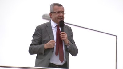 Sinop'ta Engin Altay'dan Özgür Özel'e karşılama: Bir zamanlar çırağımdı