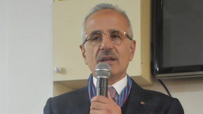 Abdulkadir Uraloğlu: Asla günü kurtarmaya yönelik işler yapmıyoruz