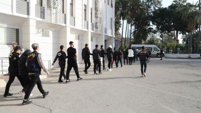 Mersin'de sazan sarmalı operasyonu: 20 tutuklama