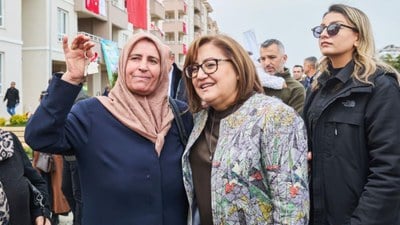Gaziantep'te 500 konut hak sahiplerine teslim edildi